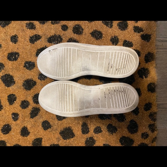 Calvin Klein Sneakers - Picture 2 of 3